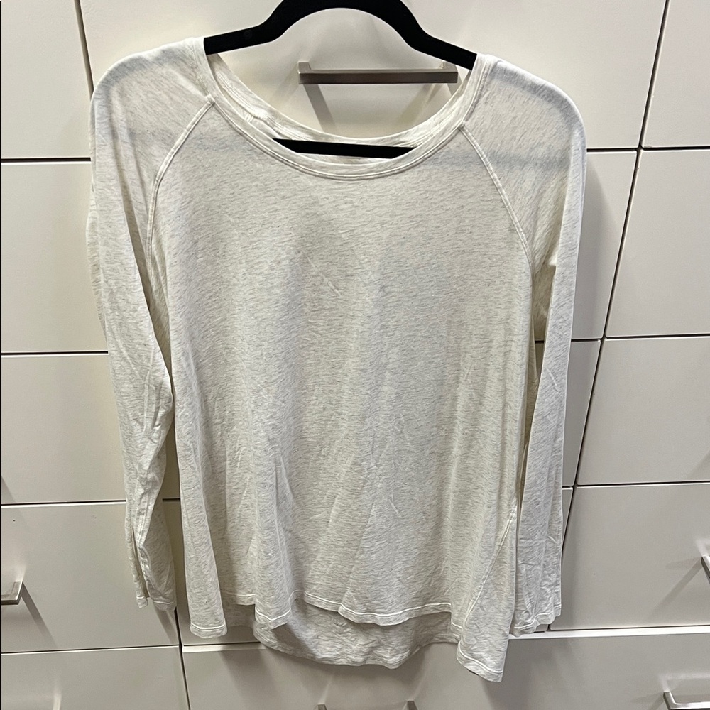 lululemon athletica Light Gray Long Sleeve Top